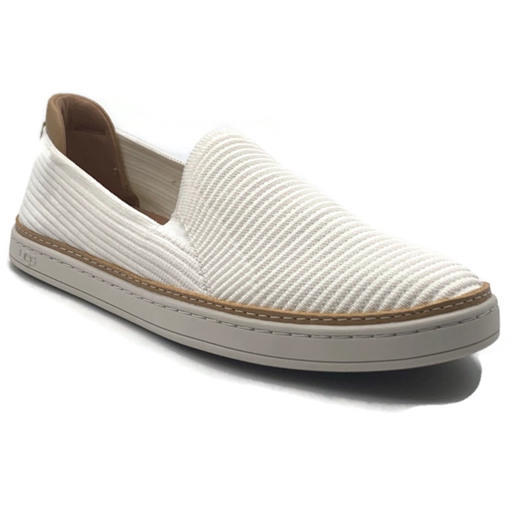 UGG Women’s Sammy Casual Slip-On Sneaker